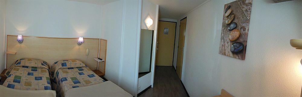 Ibis Budget La Rochelle 퓔보로 외부 사진