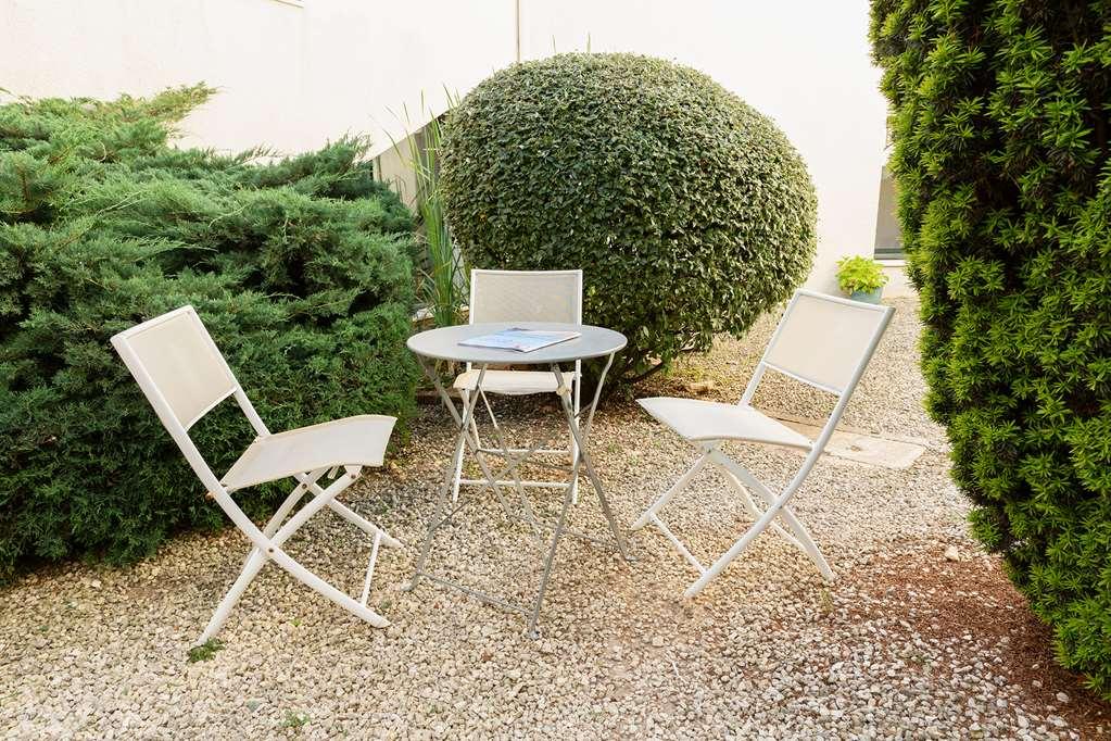 Ibis Budget La Rochelle 퓔보로 외부 사진