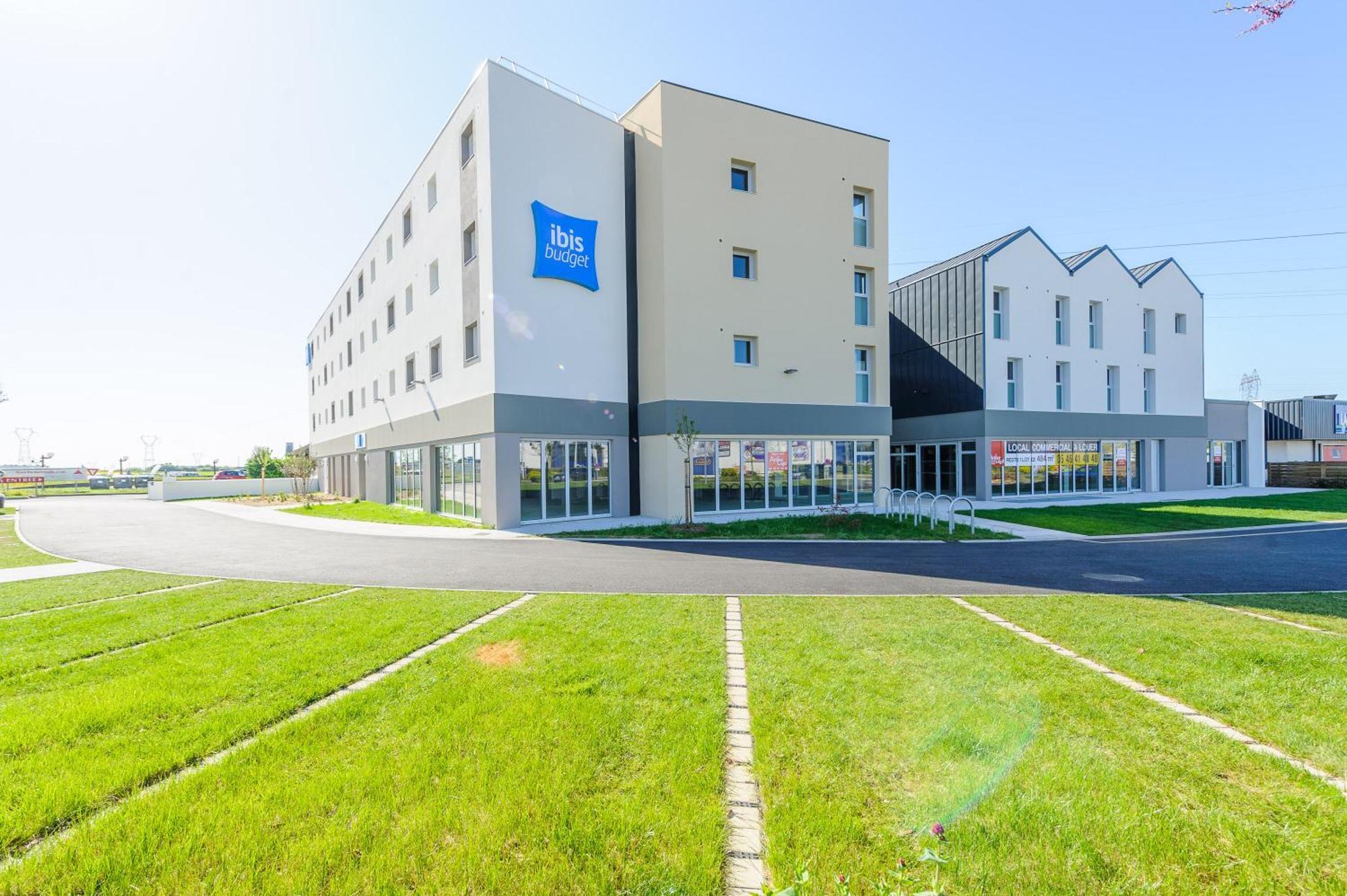 Ibis Budget La Rochelle 퓔보로 외부 사진