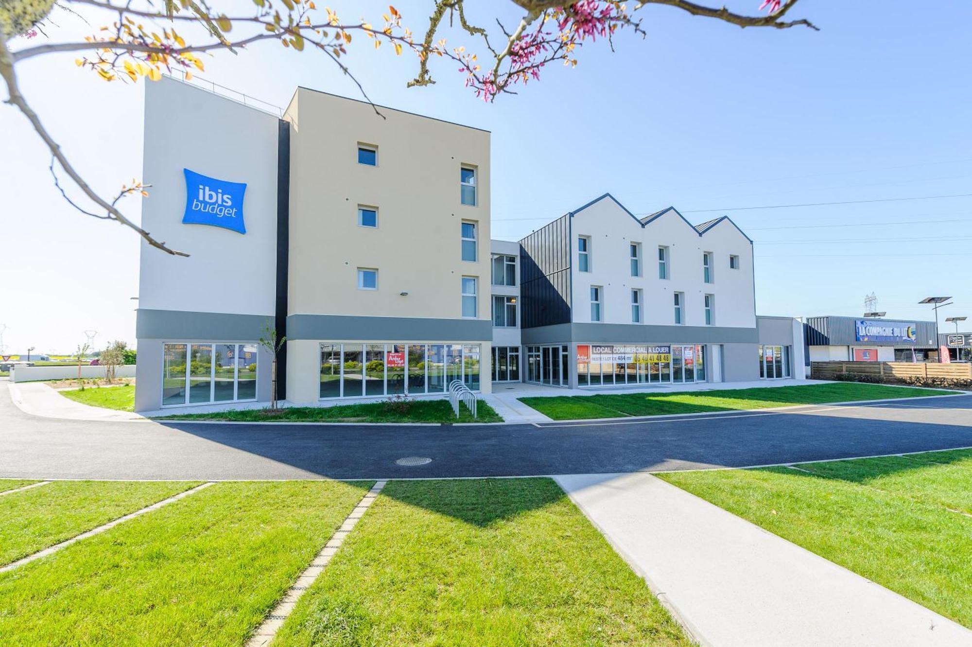 Ibis Budget La Rochelle 퓔보로 외부 사진