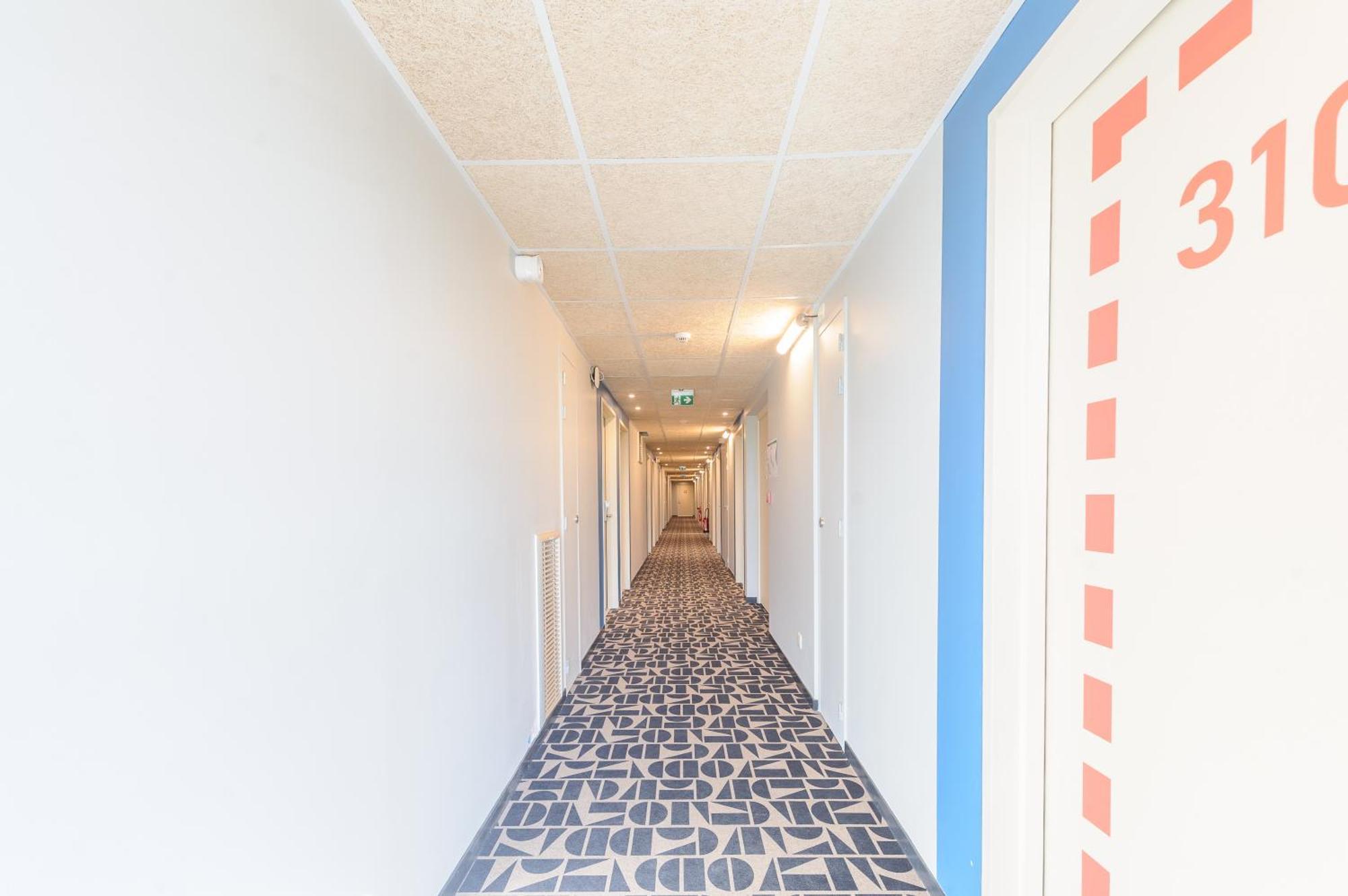 Ibis Budget La Rochelle 퓔보로 외부 사진