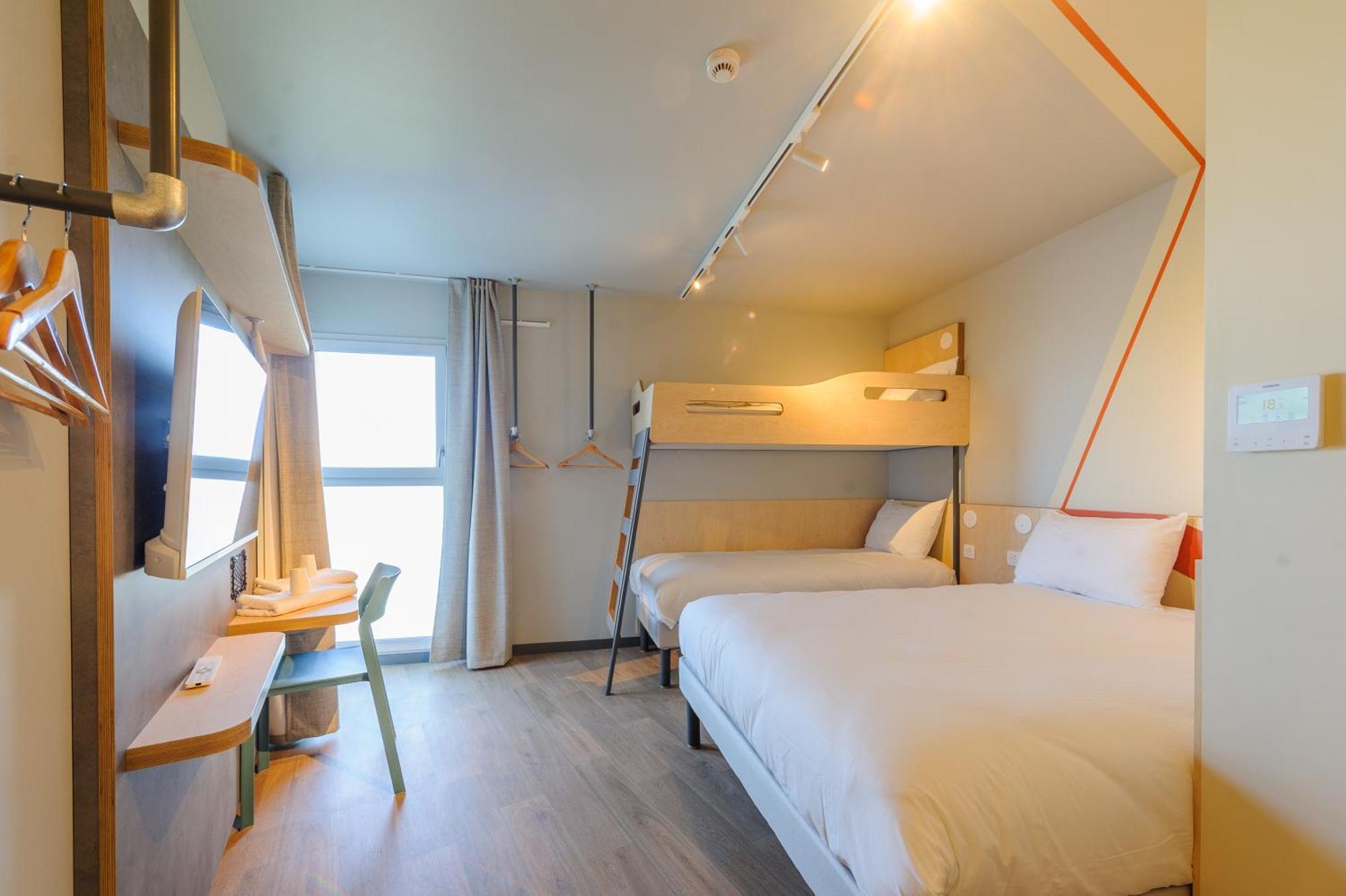 Ibis Budget La Rochelle 퓔보로 외부 사진