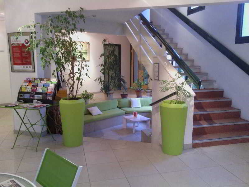 Ibis Budget La Rochelle 퓔보로 외부 사진