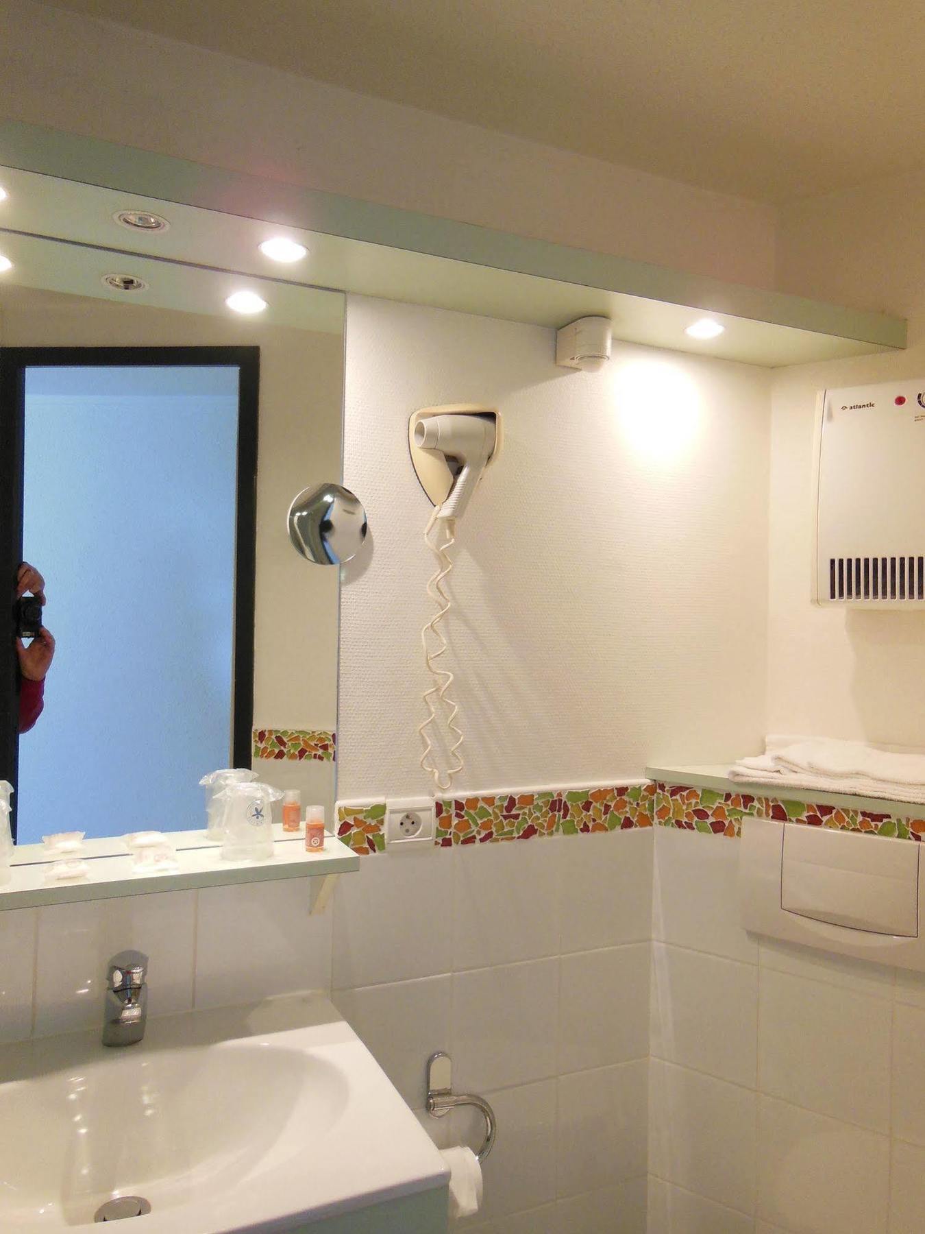 Ibis Budget La Rochelle 퓔보로 외부 사진